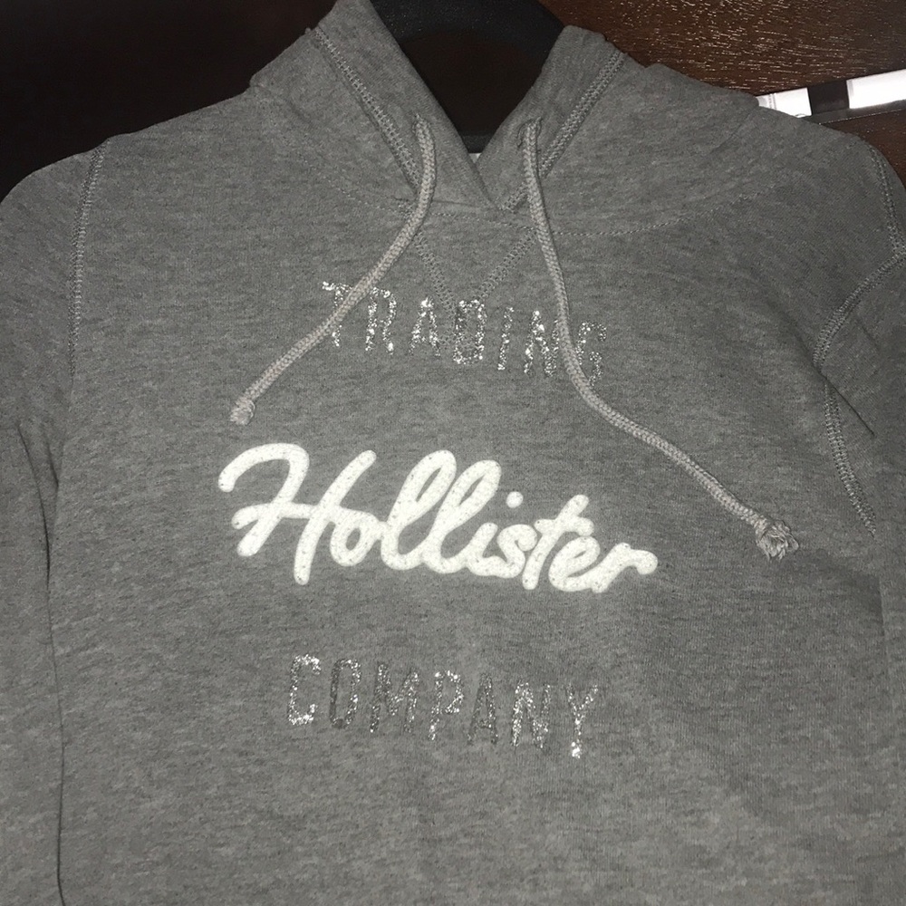 Grey hollister hoodie